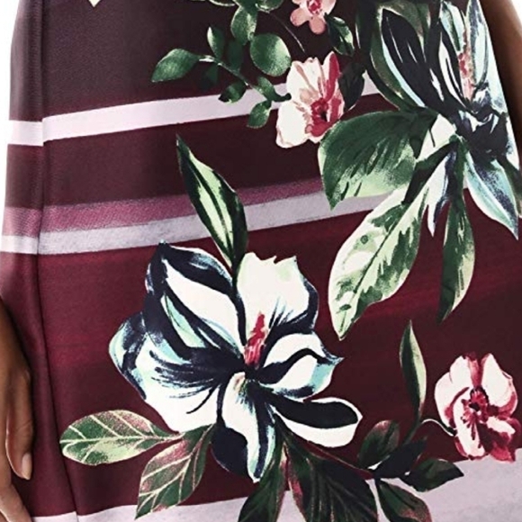 𝅺Gaby Skye Women's Scuba Floral Dress - Picture 5 of 15